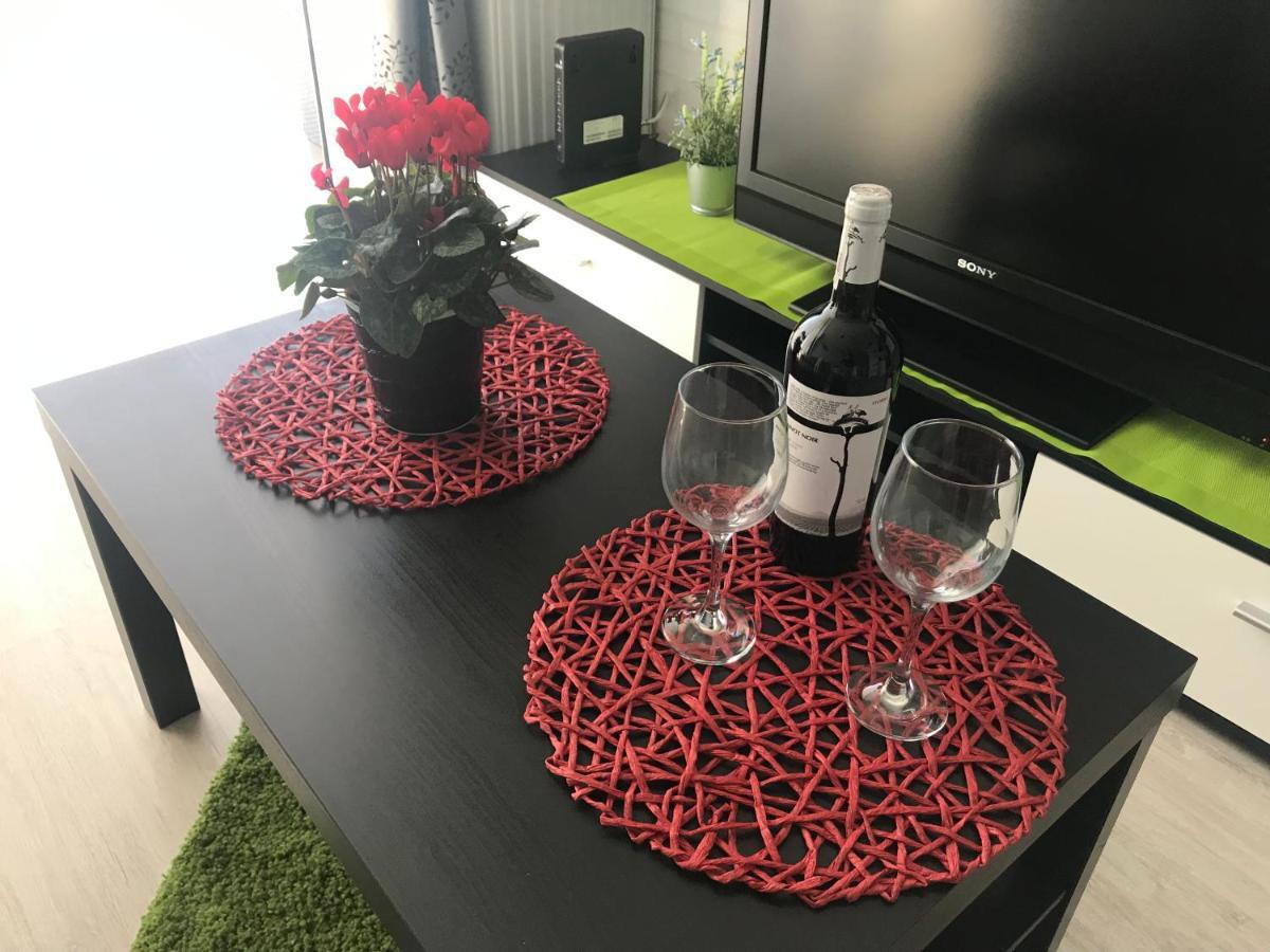 Apartament Lucky Pruszcz Gdański Exteriör bild